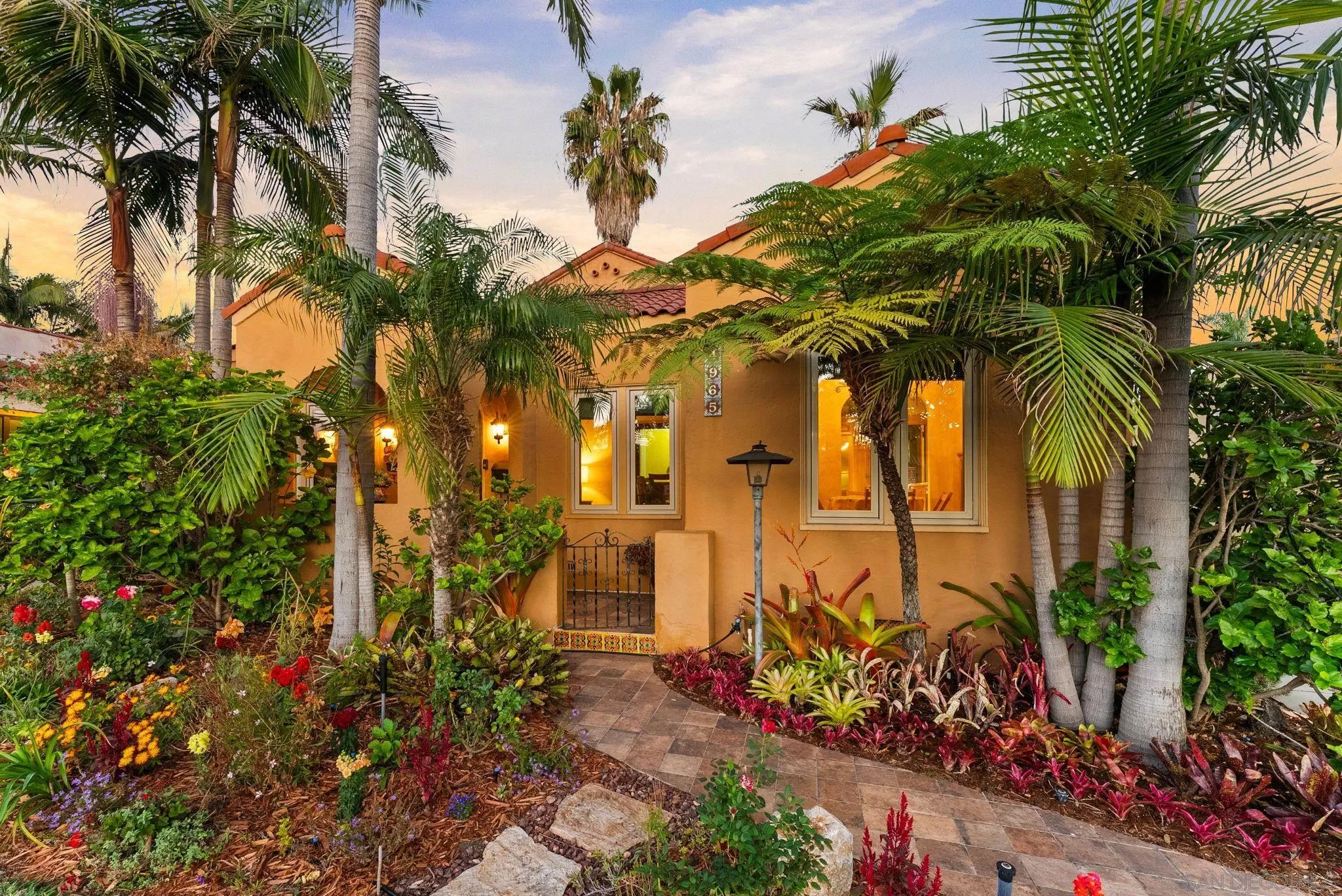 4965 Marlborough Drive San Diego, CA 92116 - Photo 3 of 47