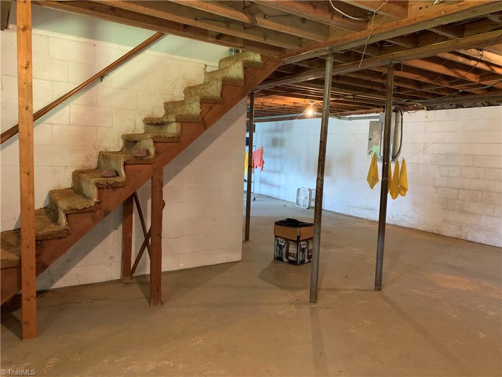495 Seven Island Road Danbury, NC 27016 - Photo 20 of 30 Gallery Image 20