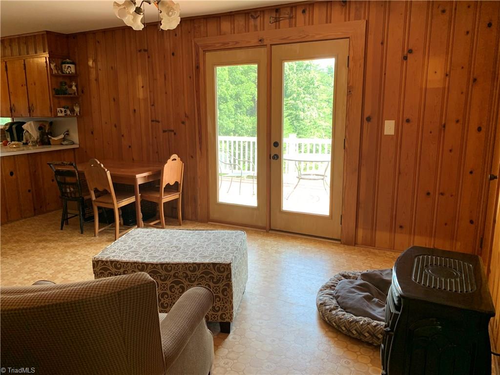 495 Seven Island Road Danbury, NC 27016 - Photo 8 of 30 Gallery Image 8