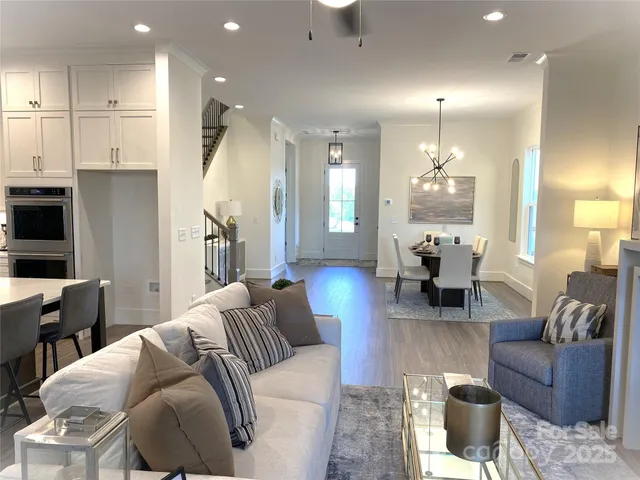 $1,189,000 | 19044 Newburg Hill Road, Unit 26, Davidson, NC 28036