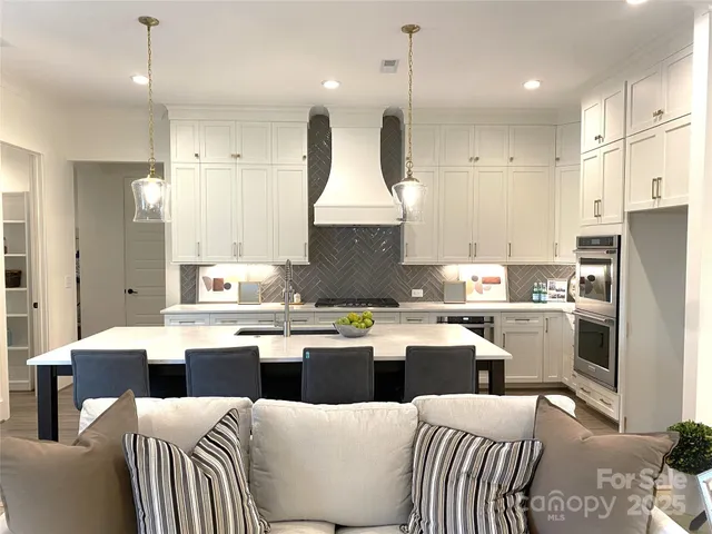 $1,189,000 | 19044 Newburg Hill Road, Unit 26, Davidson, NC 28036