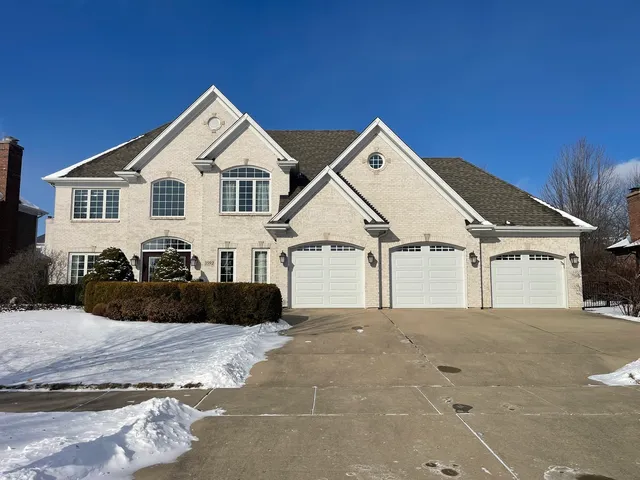 $725,000 | 3592 Monarch Circle, Naperville, IL 60564