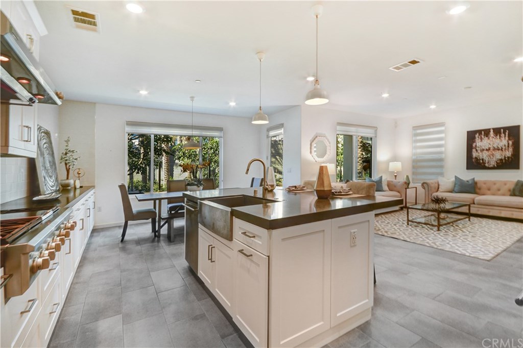 165 Tribeca Irvine, CA 92612 - Photo 6 of 39