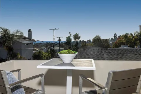 $4,125,000 | 332 Holmwood Drive, Newport Beach, CA 92663