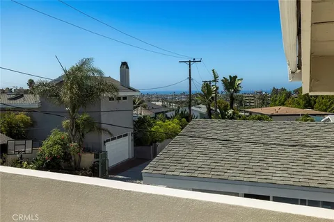 $4,125,000 | 332 Holmwood Drive, Newport Beach, CA 92663
