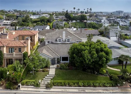 $4,125,000 | 332 Holmwood Drive, Newport Beach, CA 92663