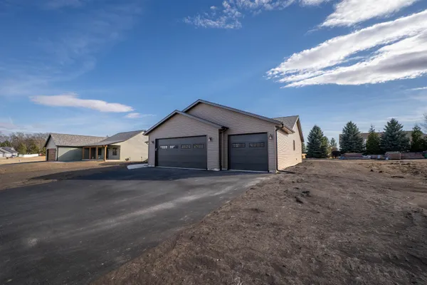 $450,000 | 542 Heritage Drive, Stillman Valley, IL 61084