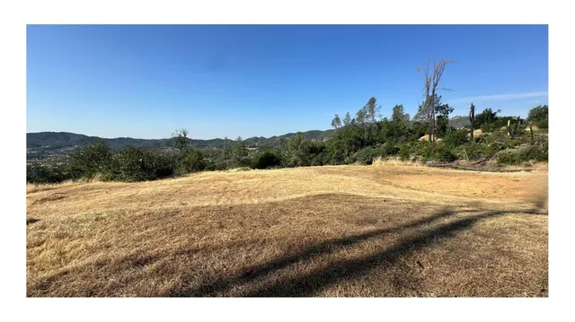 a view of mountain view and mountain