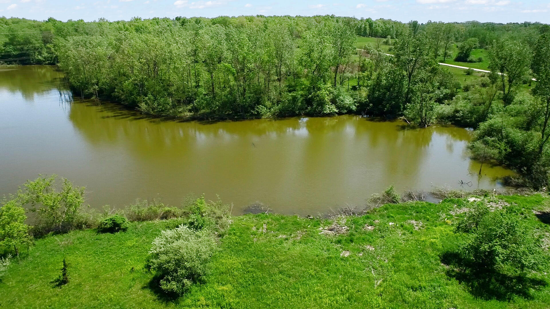 5900 Cherry Hill Road Ann Arbor, MI 48105 - Photo 19 of 21 The BENEFIT of this lake front lot Ann A
