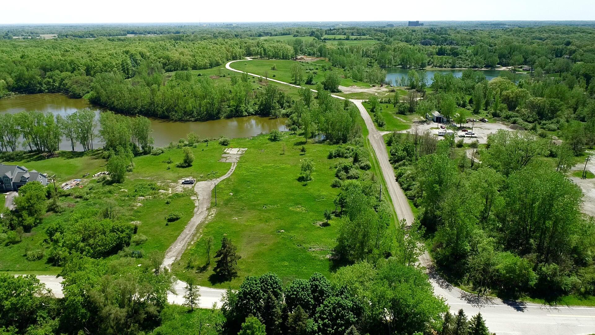 5900 Cherry Hill Road Ann Arbor, MI 48105 - Photo 3 of 21 The BENEFIT of this lake front lot Ann A