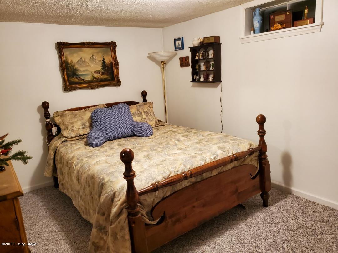 2616 Northern Road Radcliff, KY 40160 - Photo 26 of 44 Basement bedroom 4-office