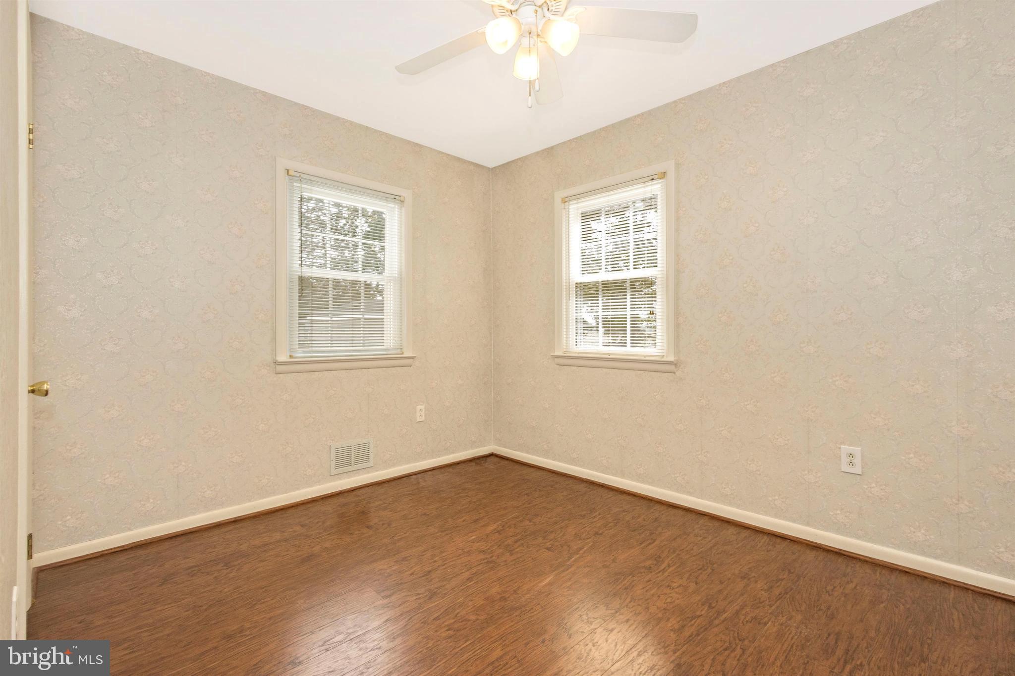 5213 Cochran Road Beltsville, MD 20705 - Photo 15 of 47 BEDROOM 2