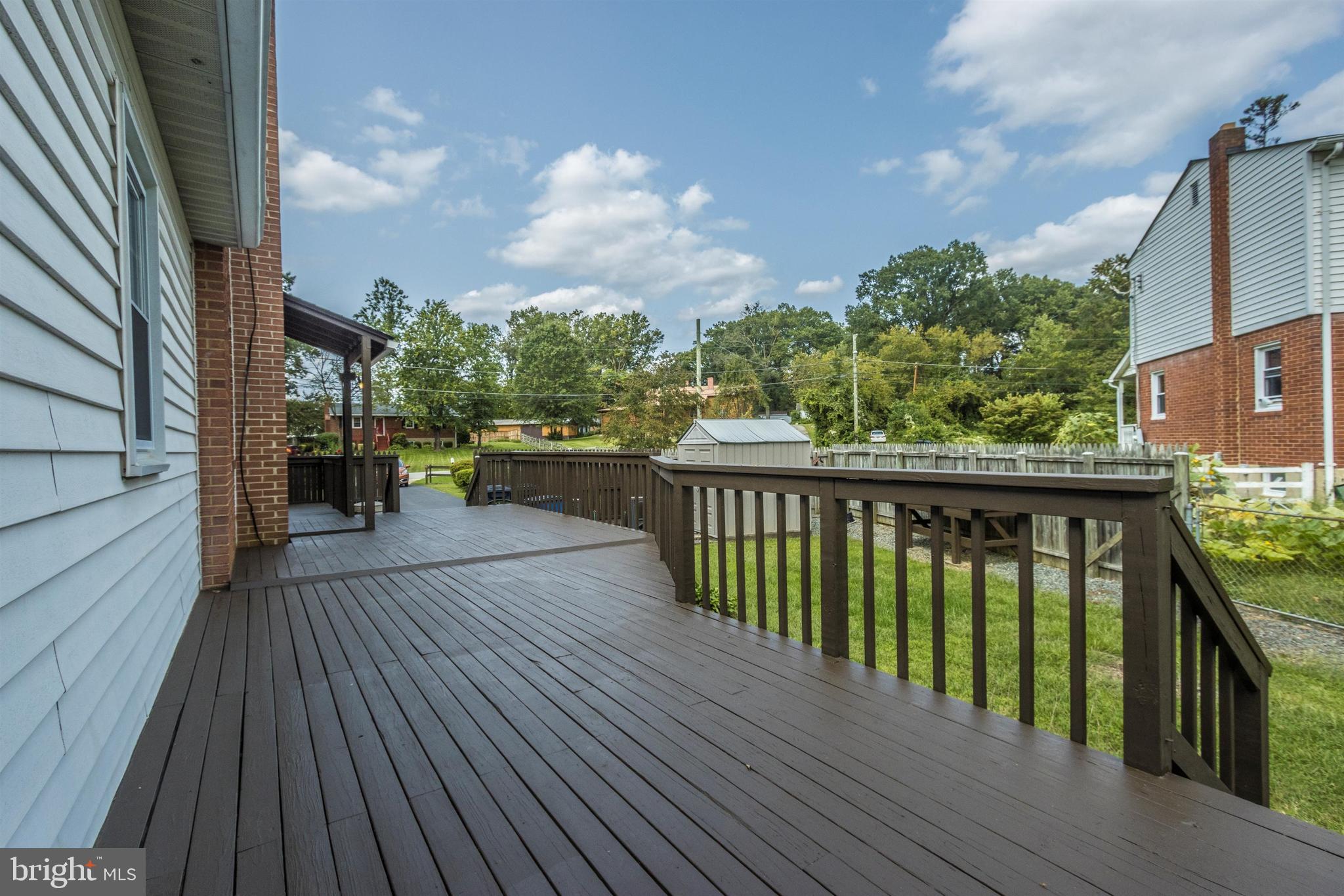 5213 Cochran Road Beltsville, MD 20705 - Photo 47 of 47 NEVER ENDING DECK!