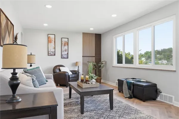 $359,000 | 37 Pontiac Road, Pittsburgh, PA 15241