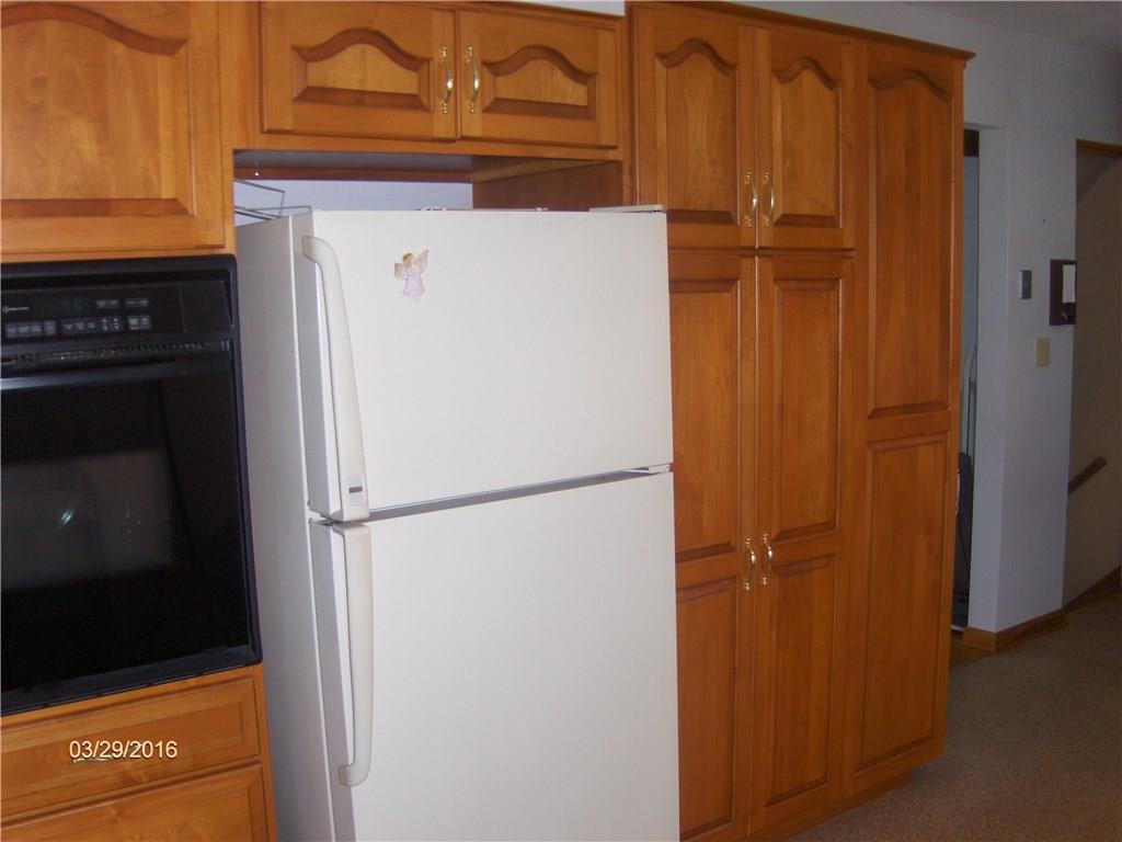 5 Pleasant View Street Burgettstown, PA 15021 - Photo 4 of 25 Gallery Image 4
