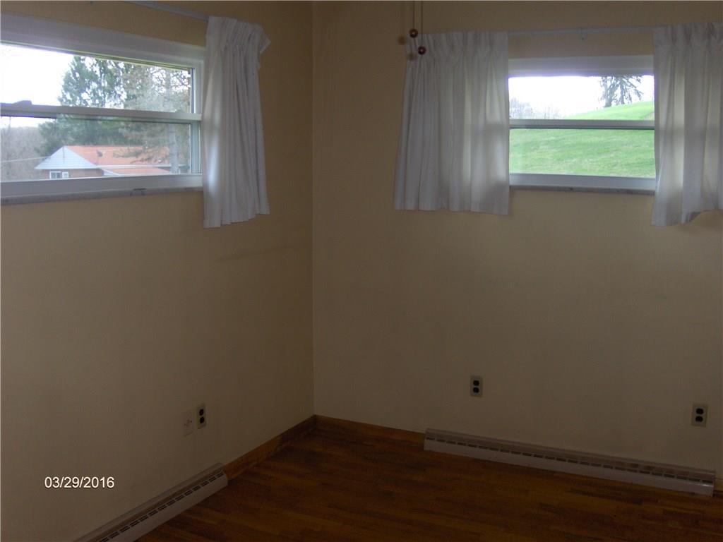 5 Pleasant View Street Burgettstown, PA 15021 - Photo 10 of 25 Gallery Image 10