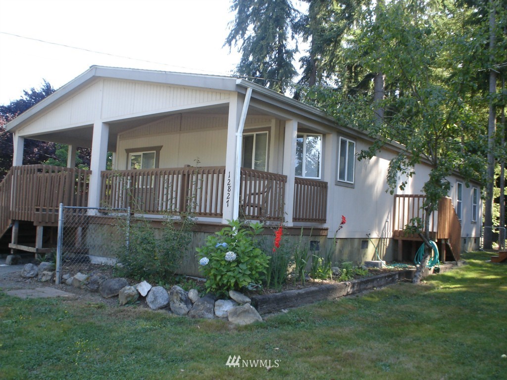 12827 East Macs Loop Road Granite Falls, WA 98252 - Photo 1 of 25 Gallery Image 1