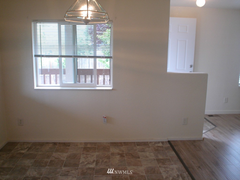 12827 East Macs Loop Road Granite Falls, WA 98252 - Photo 11 of 25 Gallery Image 11