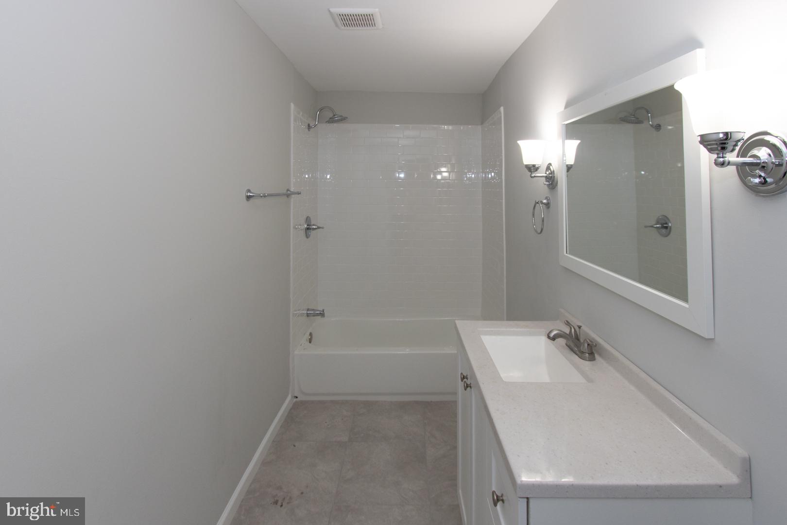8128 Cornwall Road Baltimore, MD 21222 - Photo 12 of 22