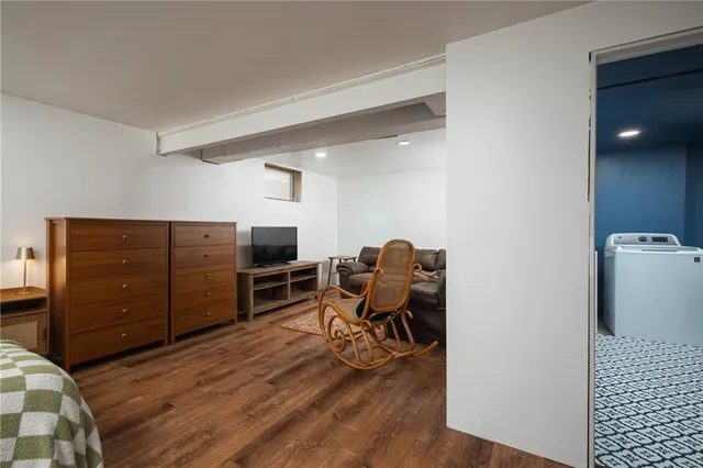 $239,000 | 1309 South McHenry Avenue, Independence, MO 64057