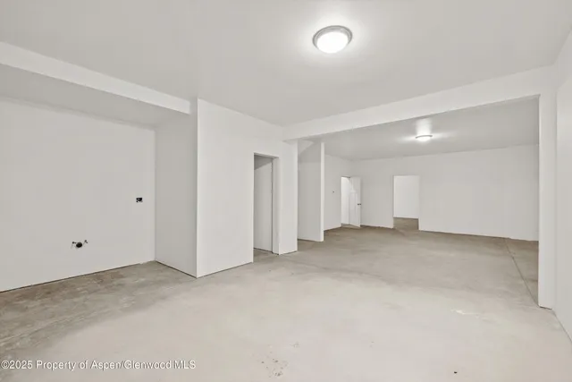 $1,925,000 | 189 Wood Nymph Lane, Glenwood Springs, CO 81601