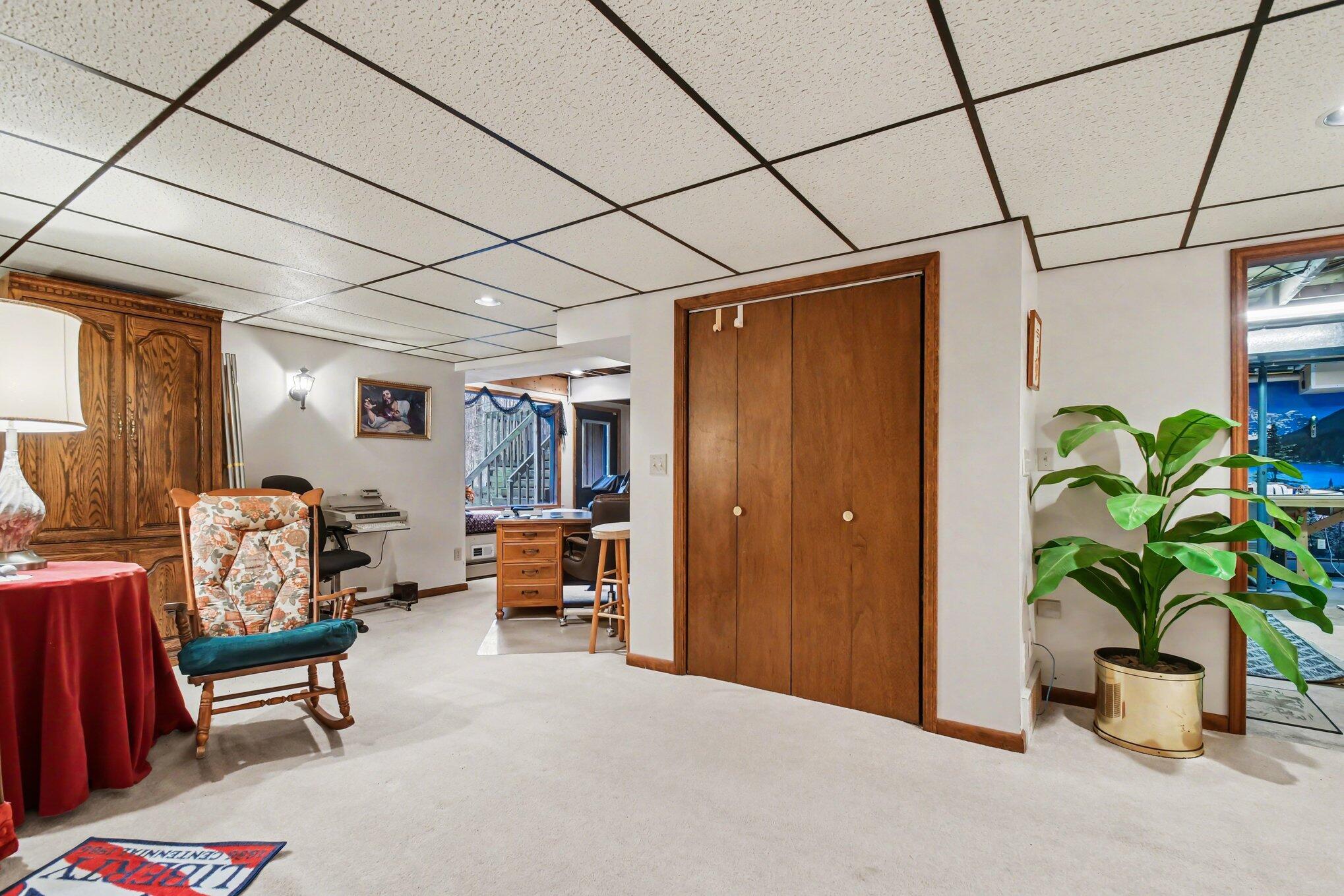 2913 Grange Road Berrien Springs, MI 49103 - Photo 13 of 32 013_file_3136