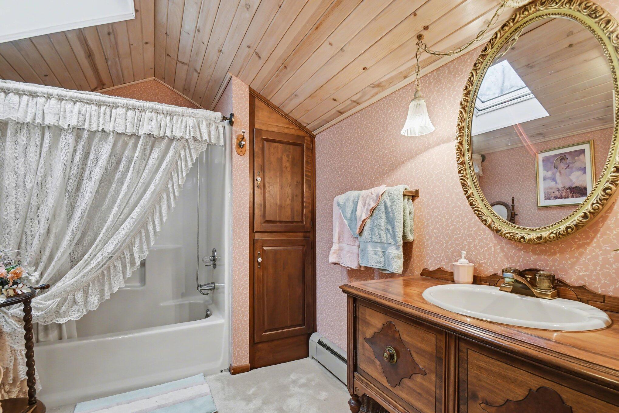 2913 Grange Road Berrien Springs, MI 49103 - Photo 18 of 32 018_file_3134