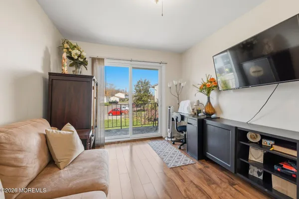 $359,000 | 52 Galewood Drive, Unit 637, Matawan, NJ 07747