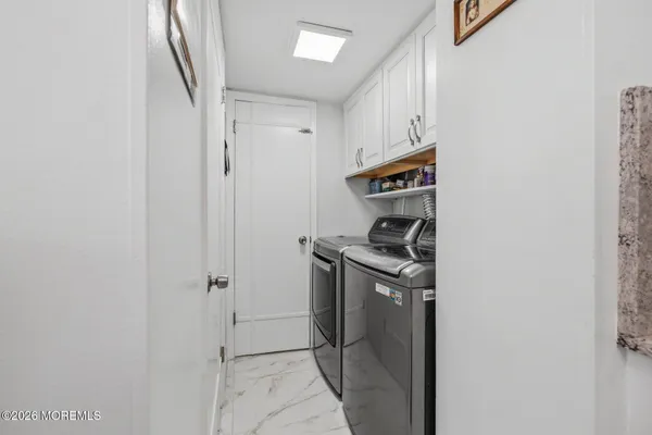 $359,000 | 52 Galewood Drive, Unit 637, Matawan, NJ 07747