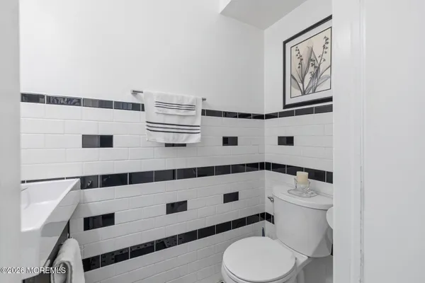 $359,000 | 52 Galewood Drive, Unit 637, Matawan, NJ 07747