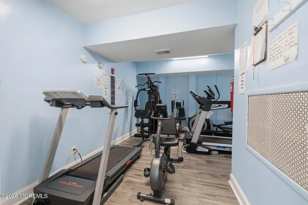 $359,000 | 52 Galewood Drive, Unit 637, Matawan, NJ 07747