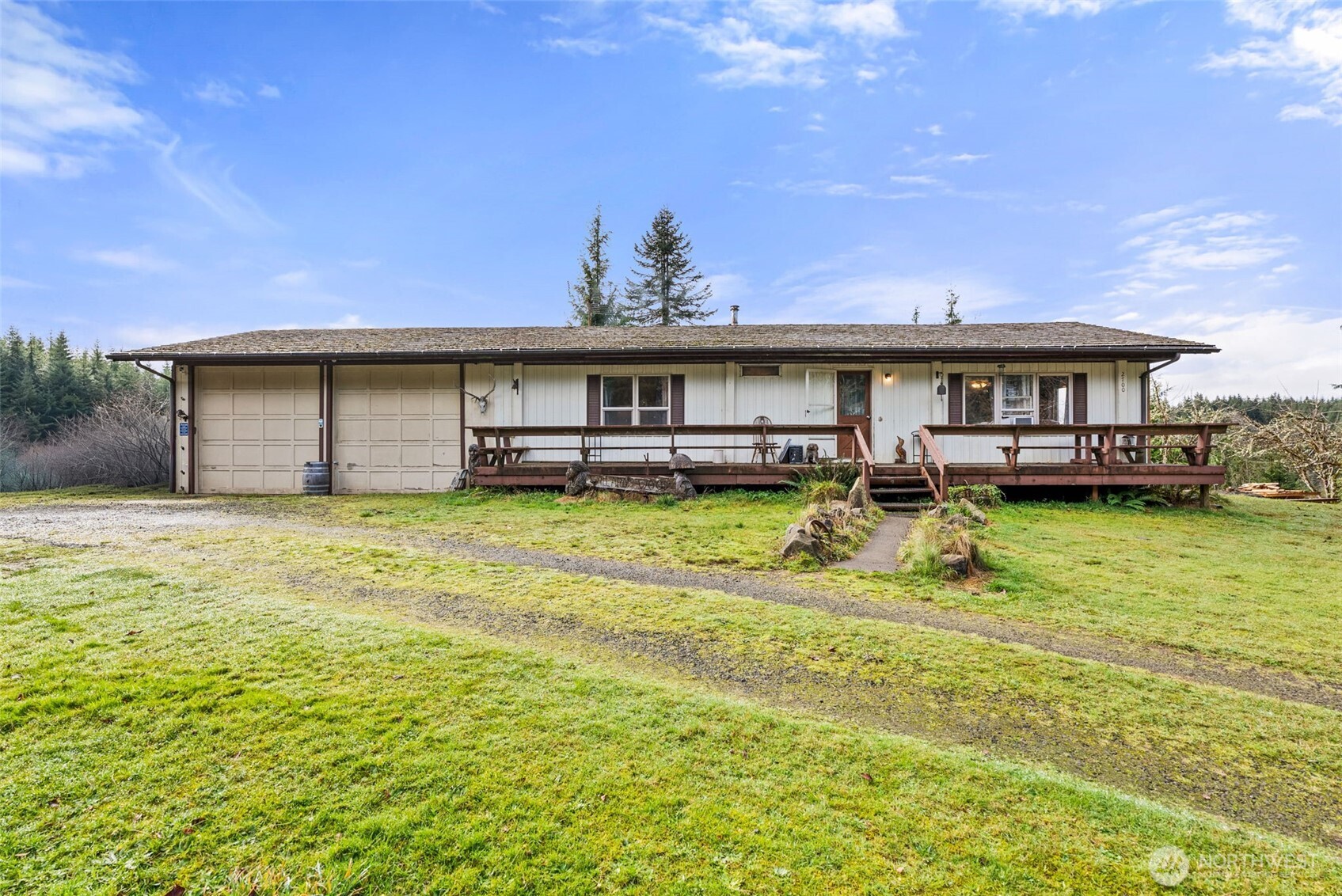 2700 Mallis Landing Road Raymond, WA 98577 - Photo 1 of 33 Gallery Image 1