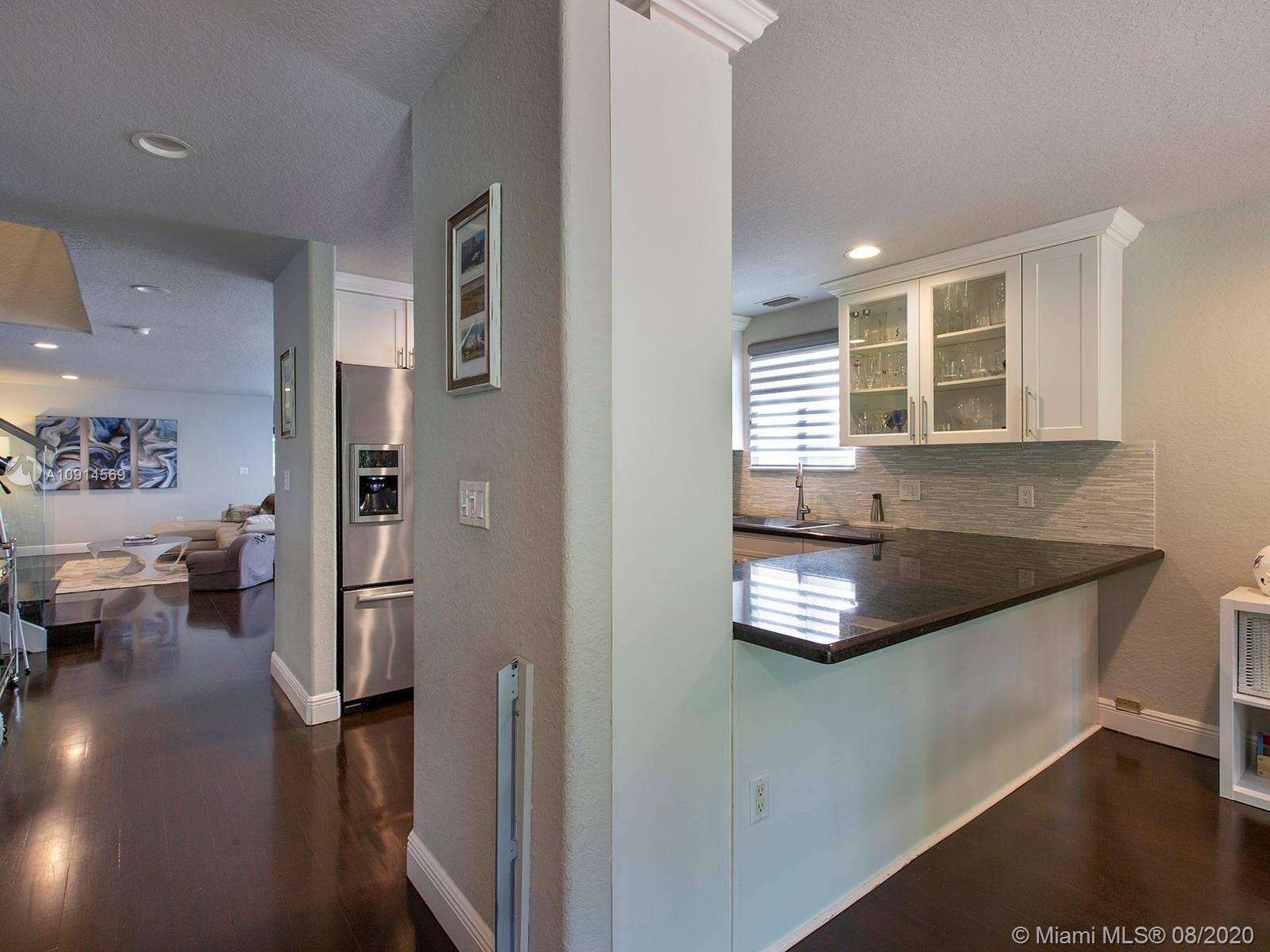 3053 Orange Street, Unit 3053 Miami, FL 33133 - Photo 11 of 36