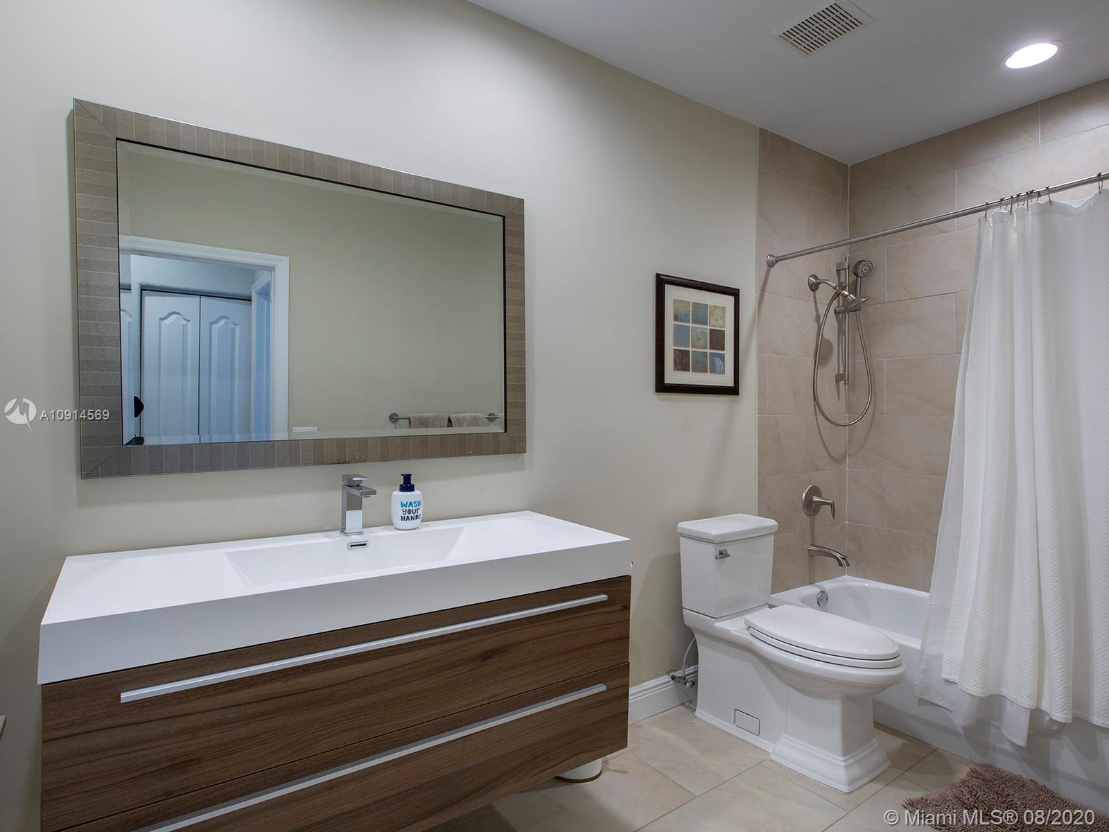 3053 Orange Street, Unit 3053 Miami, FL 33133 - Photo 23 of 36