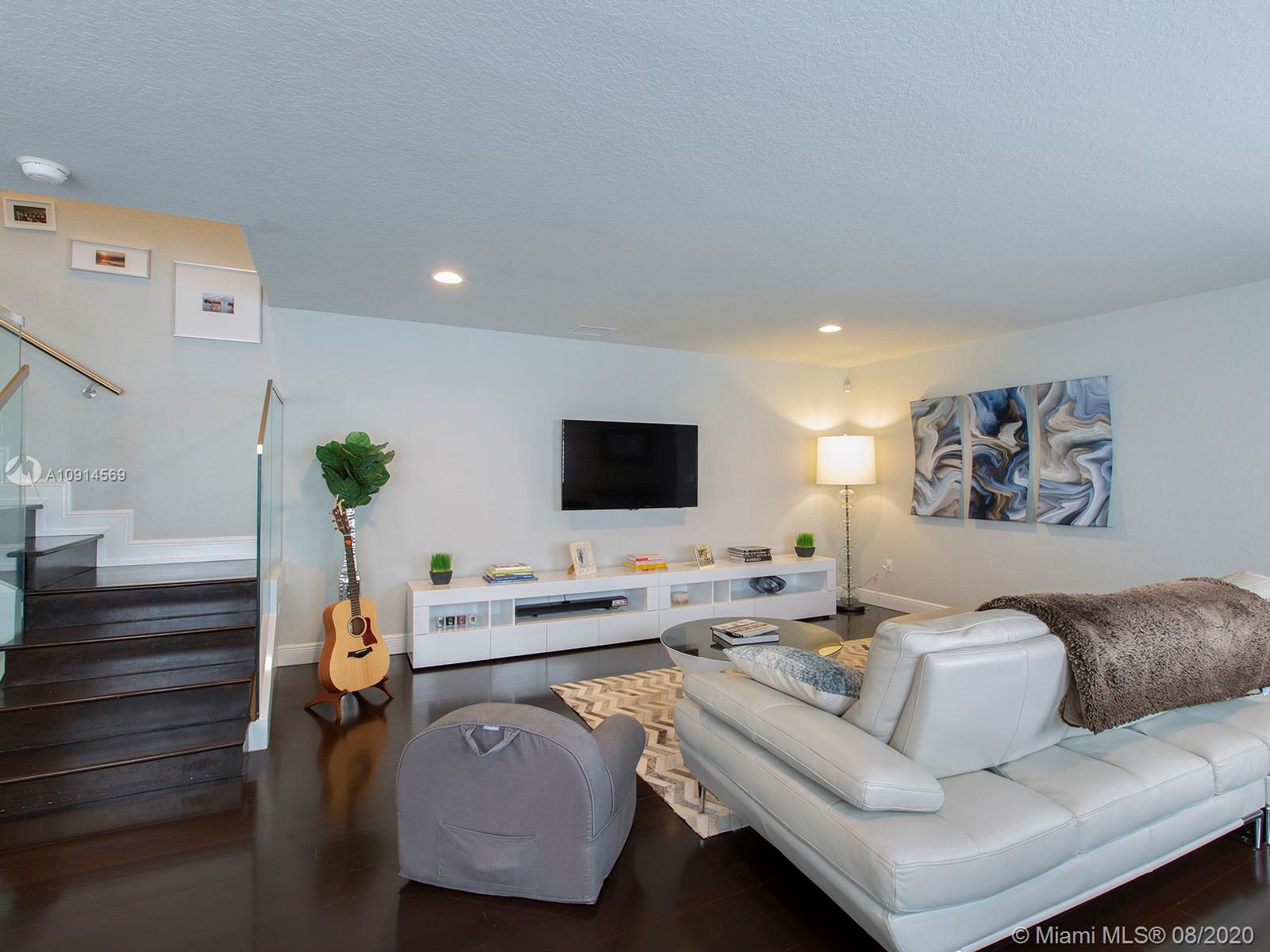 3053 Orange Street, Unit 3053 Miami, FL 33133 - Photo 4 of 36