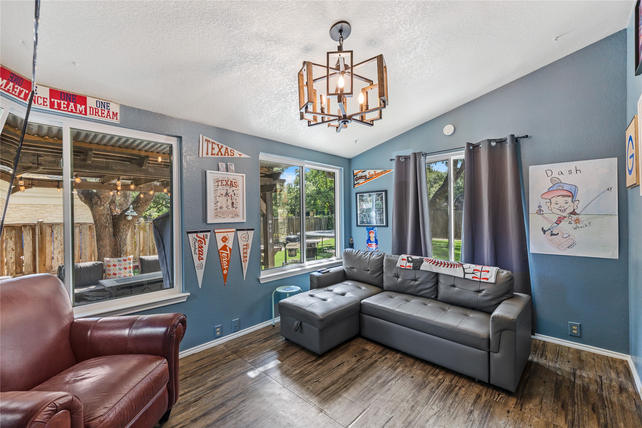 3423 Bluebonnet Trail Georgetown, TX 78628 - Photo 14 of 24