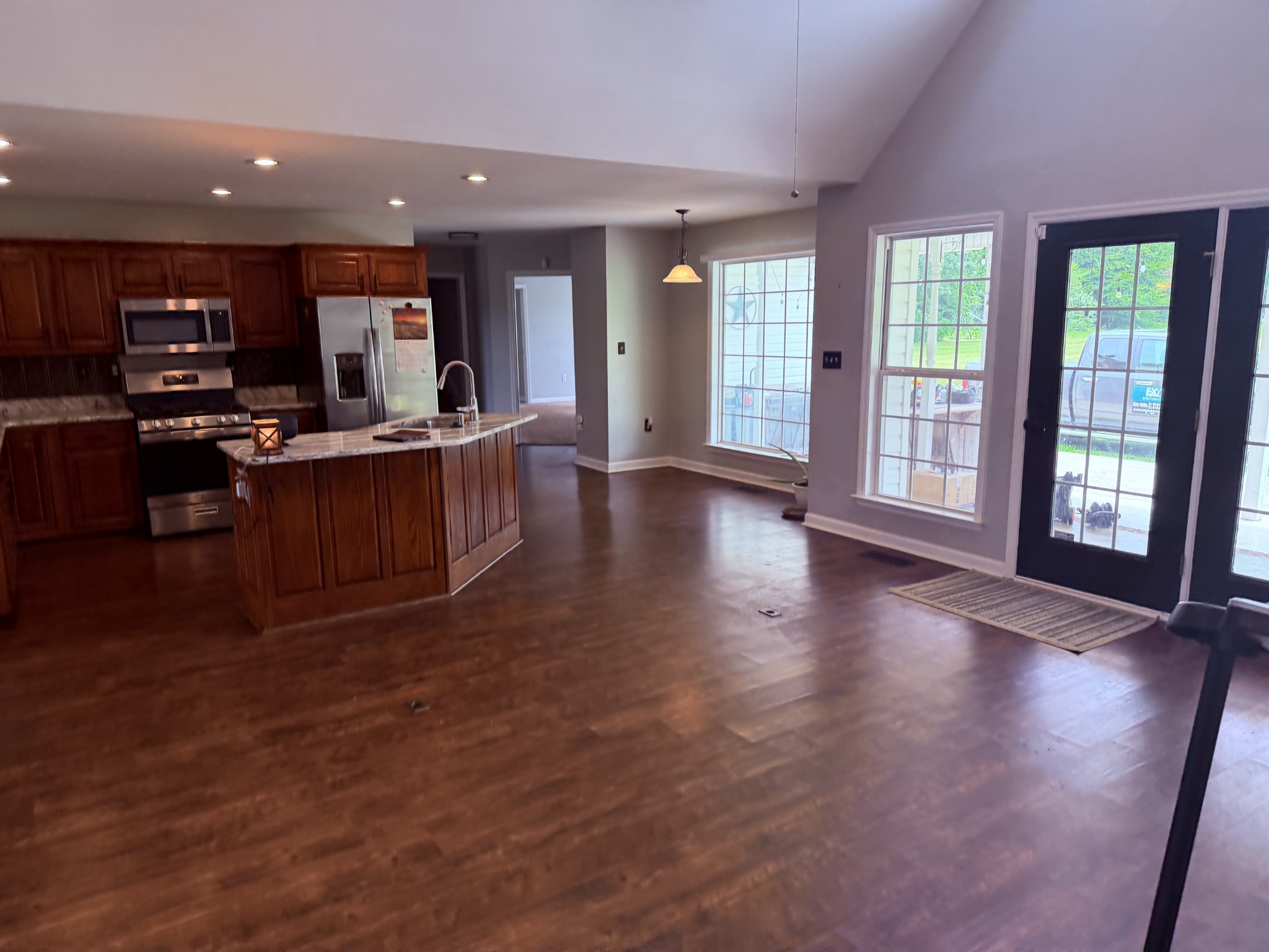 1056 North Sumner Road Portland, TN 37148 - Photo 3 of 13