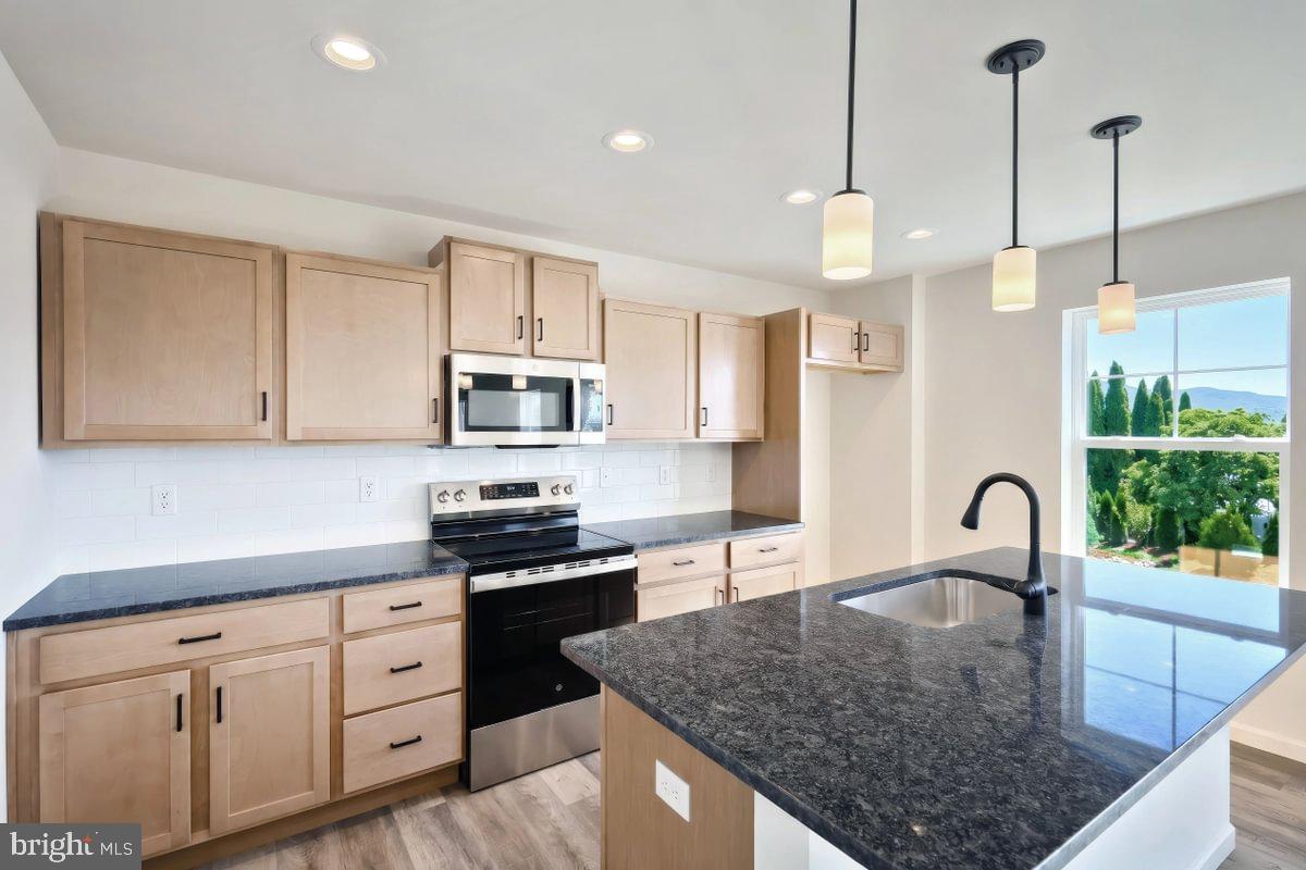 118 Redbud Road Bellefonte, PA 16823 - Photo 7 of 38