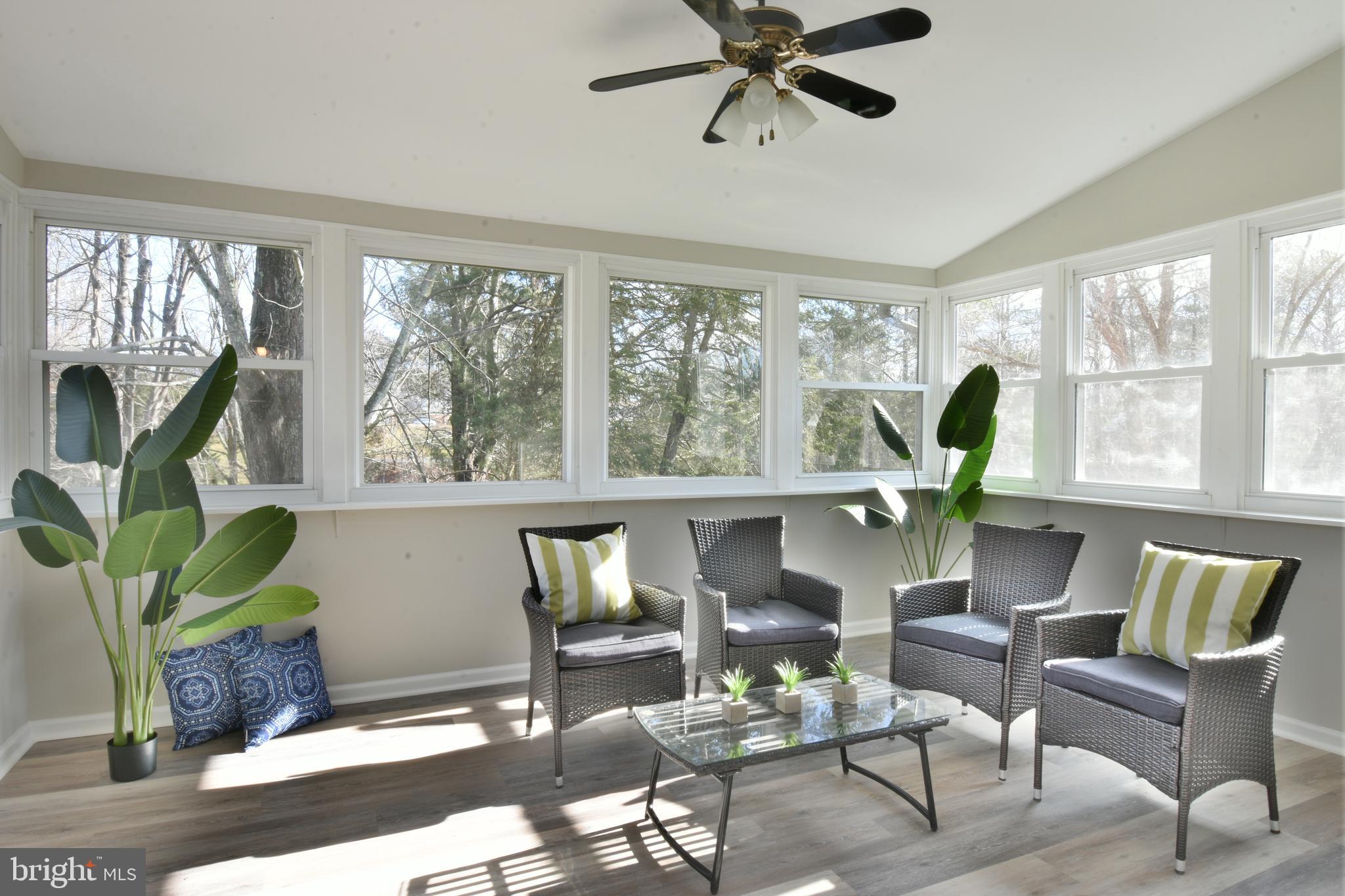 8720 Evangel Drive Springfield, VA 22153 - Photo 11 of 77