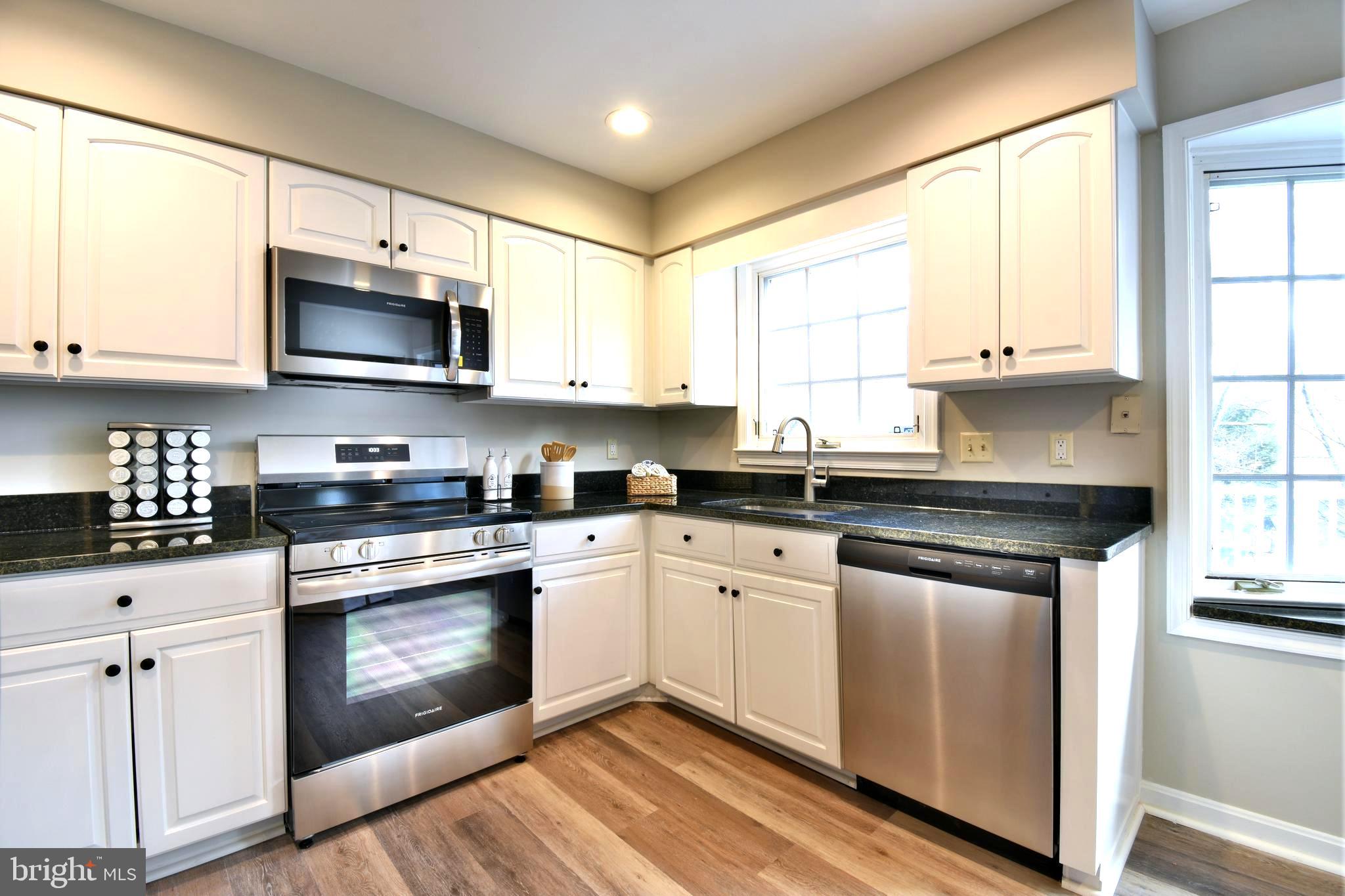 8720 Evangel Drive Springfield, VA 22153 - Photo 16 of 77