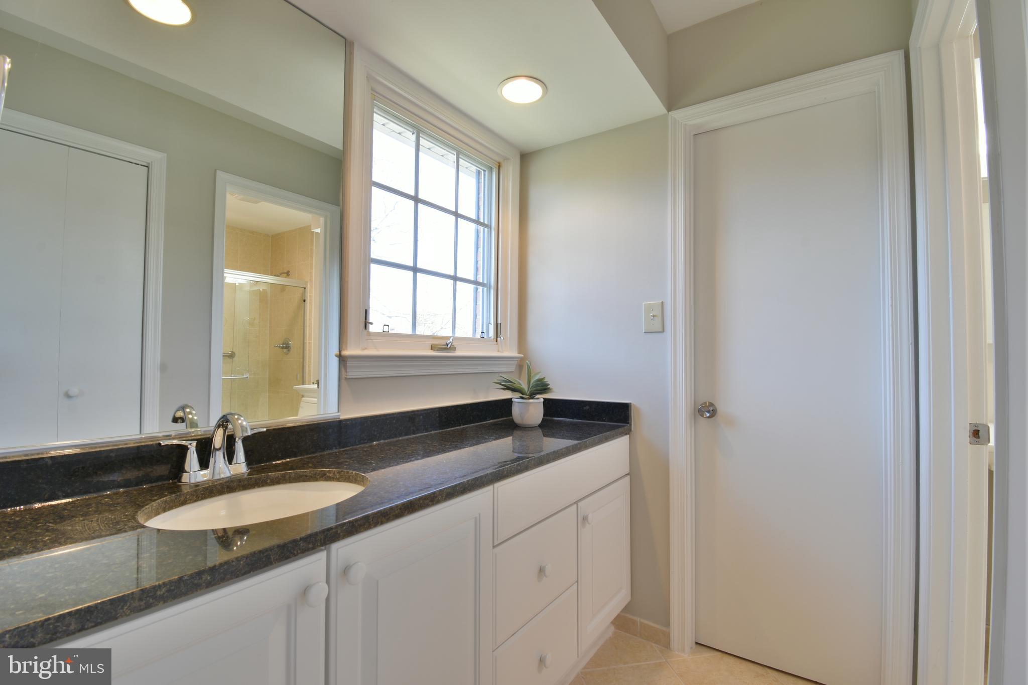 8720 Evangel Drive Springfield, VA 22153 - Photo 25 of 77