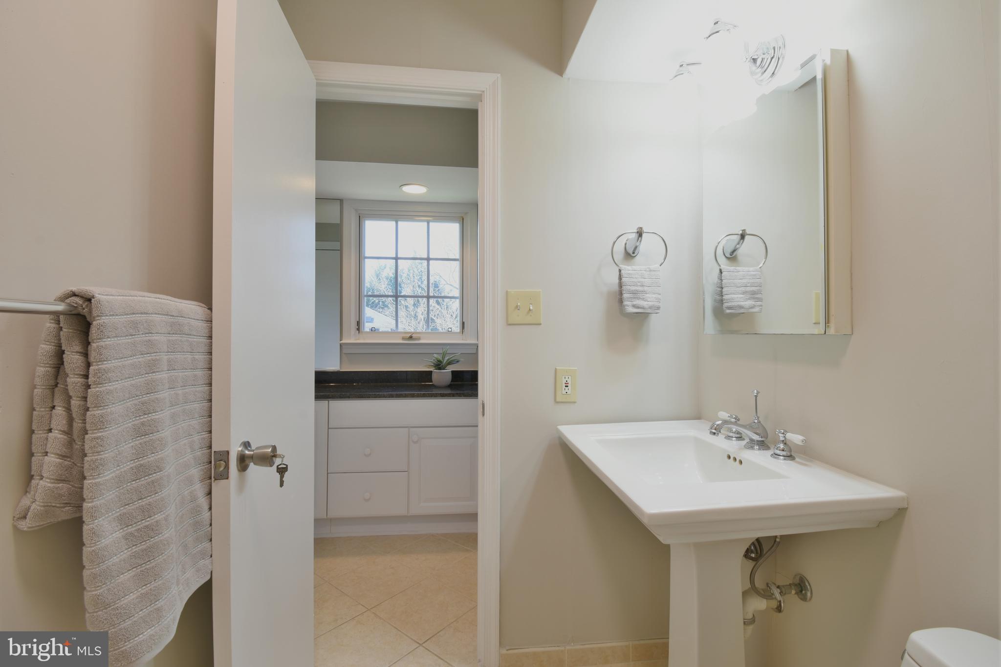 8720 Evangel Drive Springfield, VA 22153 - Photo 29 of 77