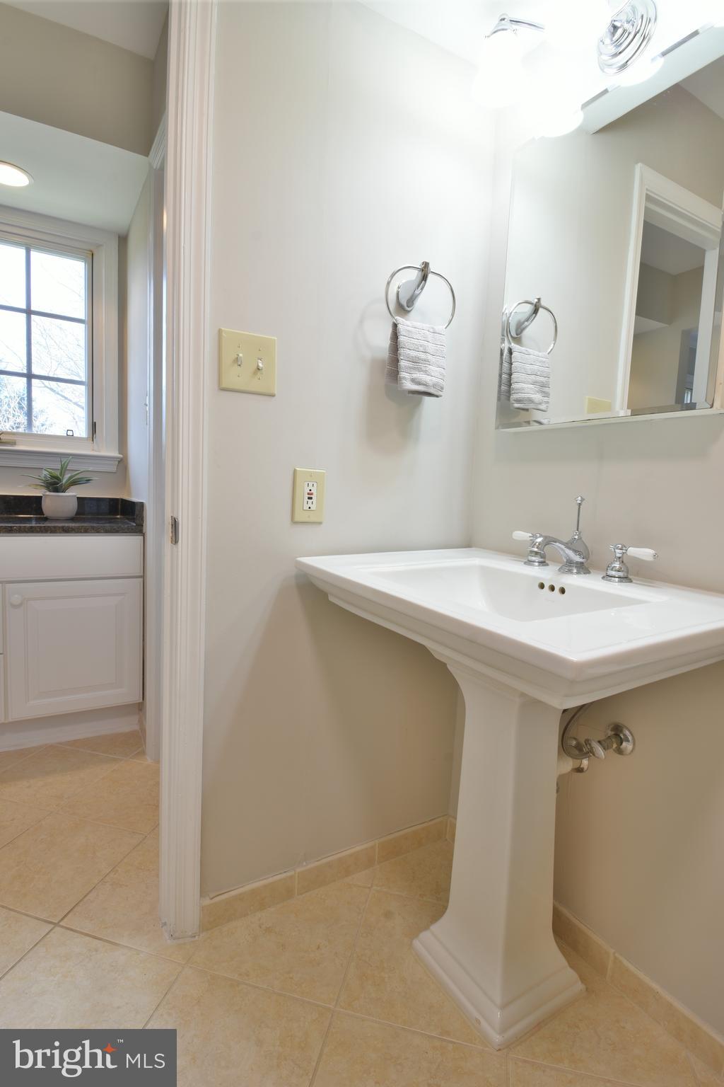 8720 Evangel Drive Springfield, VA 22153 - Photo 30 of 77