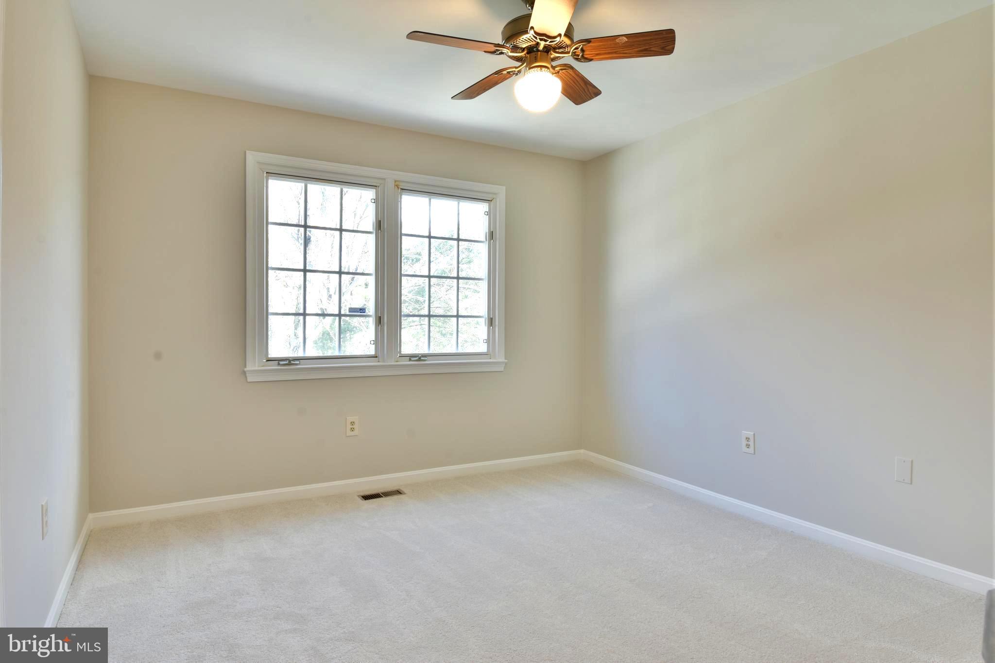 8720 Evangel Drive Springfield, VA 22153 - Photo 32 of 77