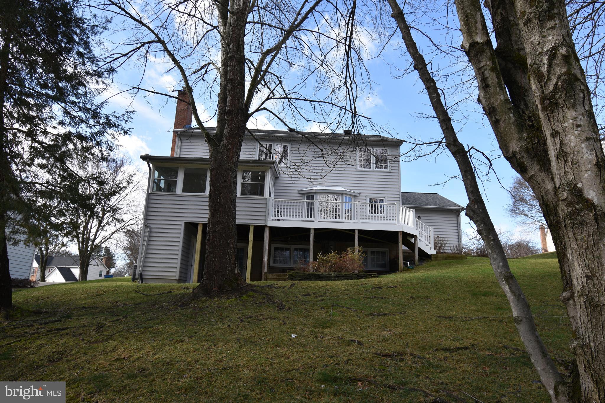 8720 Evangel Drive Springfield, VA 22153 - Photo 47 of 77