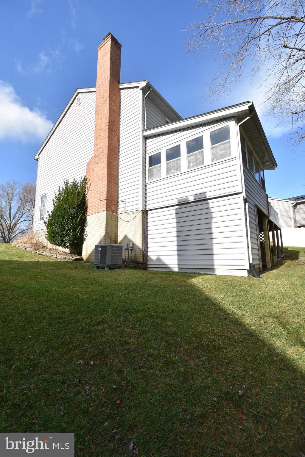 8720 Evangel Drive Springfield, VA 22153 - Photo 51 of 77