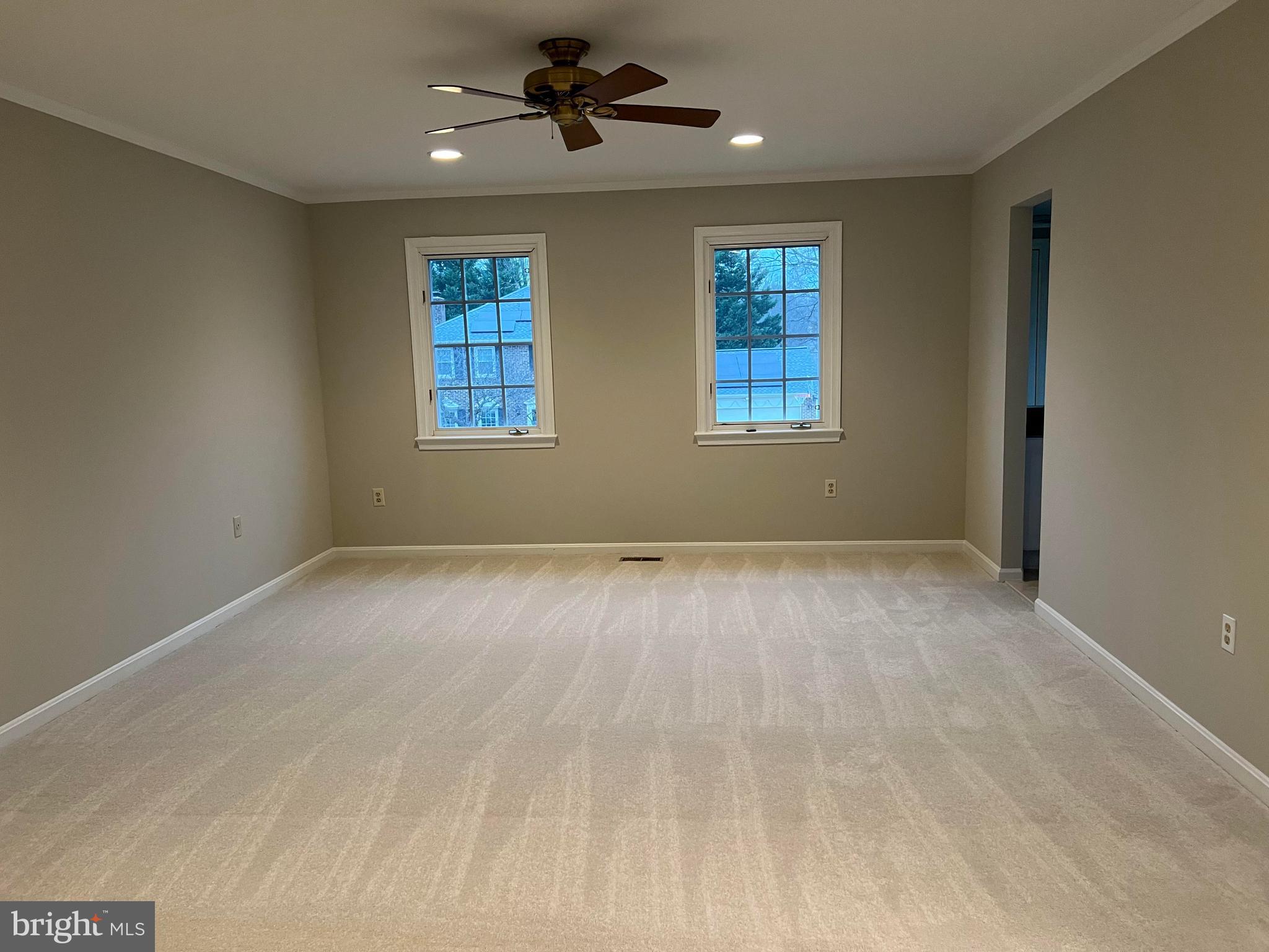 8720 Evangel Drive Springfield, VA 22153 - Photo 65 of 77 Primary Bedroom w ceiling fan