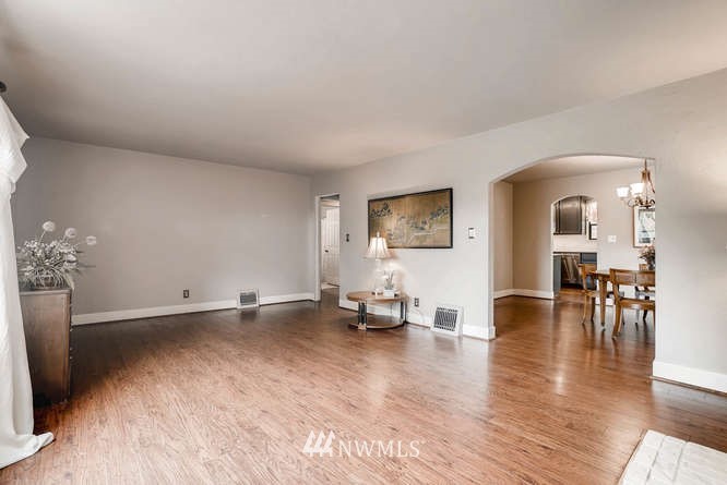 832 Southwest 4th Place Renton, WA 98057 - Photo 5 of 25 a living room with furniture and a table