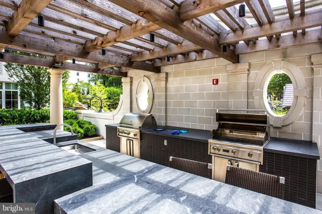 a view of entryway and hall