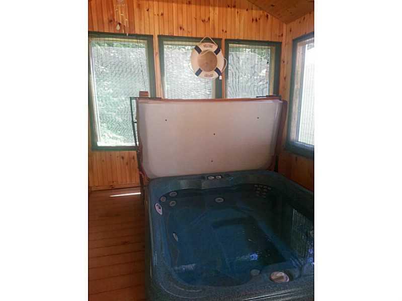 36 Evergreen Estates Road Nobleboro, ME 04555 - Photo 26 of 35 Other. Close Up of Hot Tub